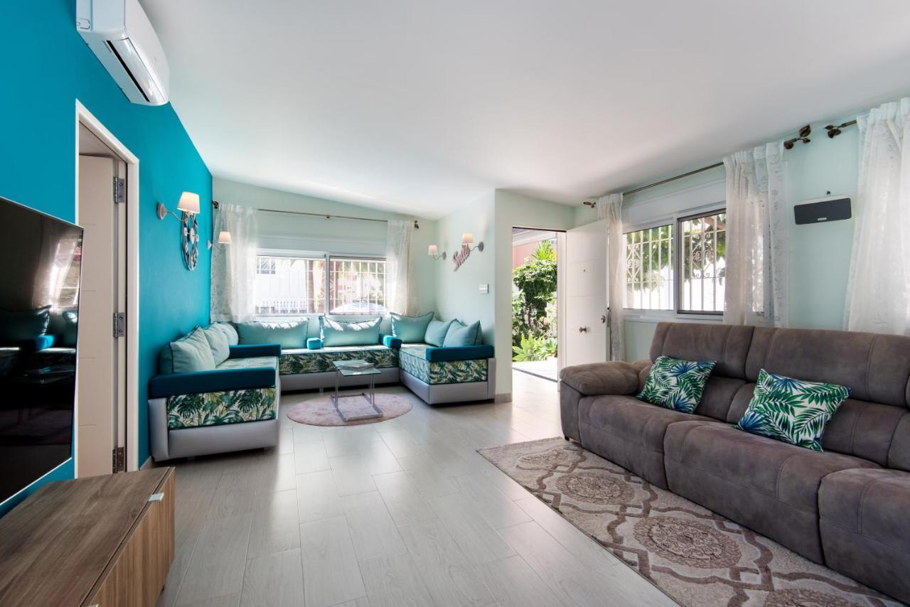 Palm Marina 3 Min Walking From The Sea Villa Benalmadena