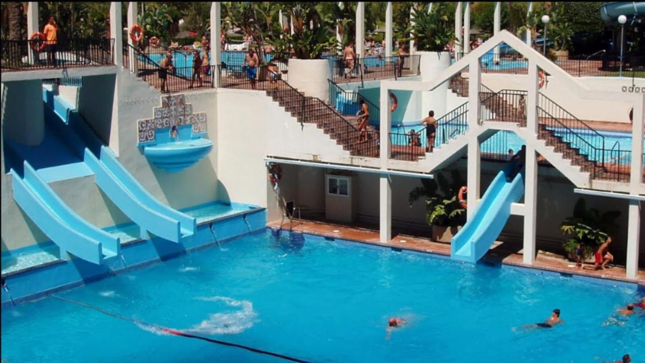 Parking Privado Benalbeach Apartment Benalmadena