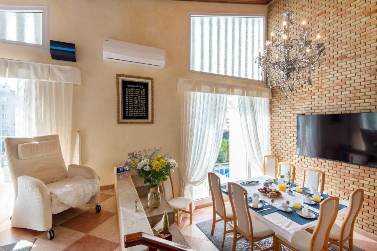 Palm Marina 3 Min Walking From The Sea Villa