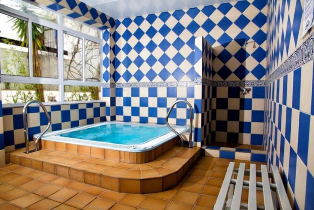 Fabulous Pueblo Evita Premium *