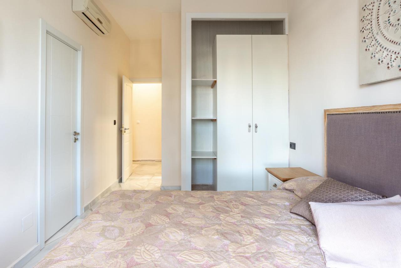 Duplex De Lujo En La Playa , Jacuzzy, Piscina, Chimenea Y Padel *