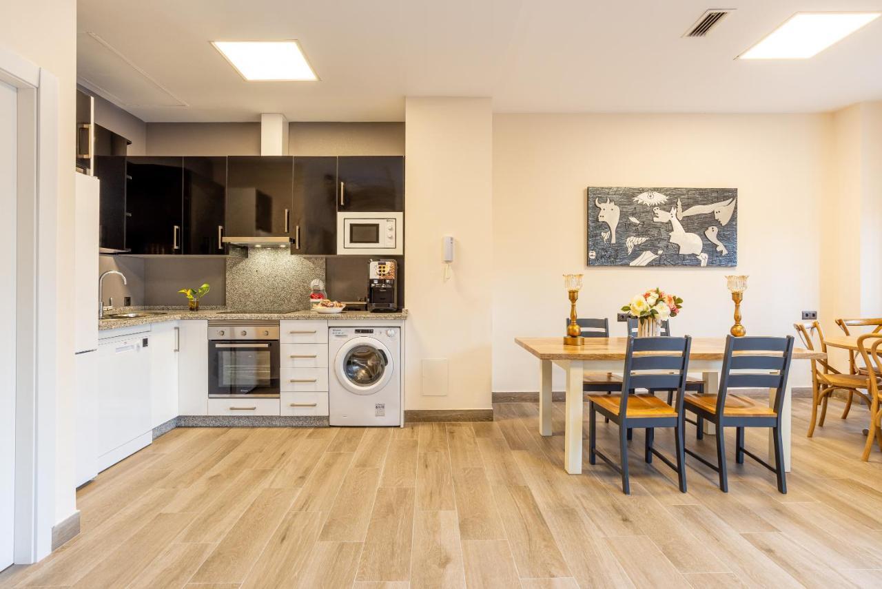 Duplex De Lujo En La Playa , Jacuzzy, Piscina, Chimenea Y Padel
