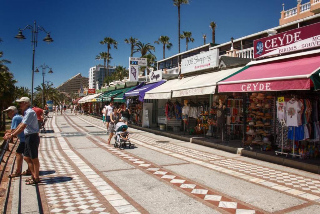 Prime Location, Pool, Beach, Shops, All Nearby * Benalmadena