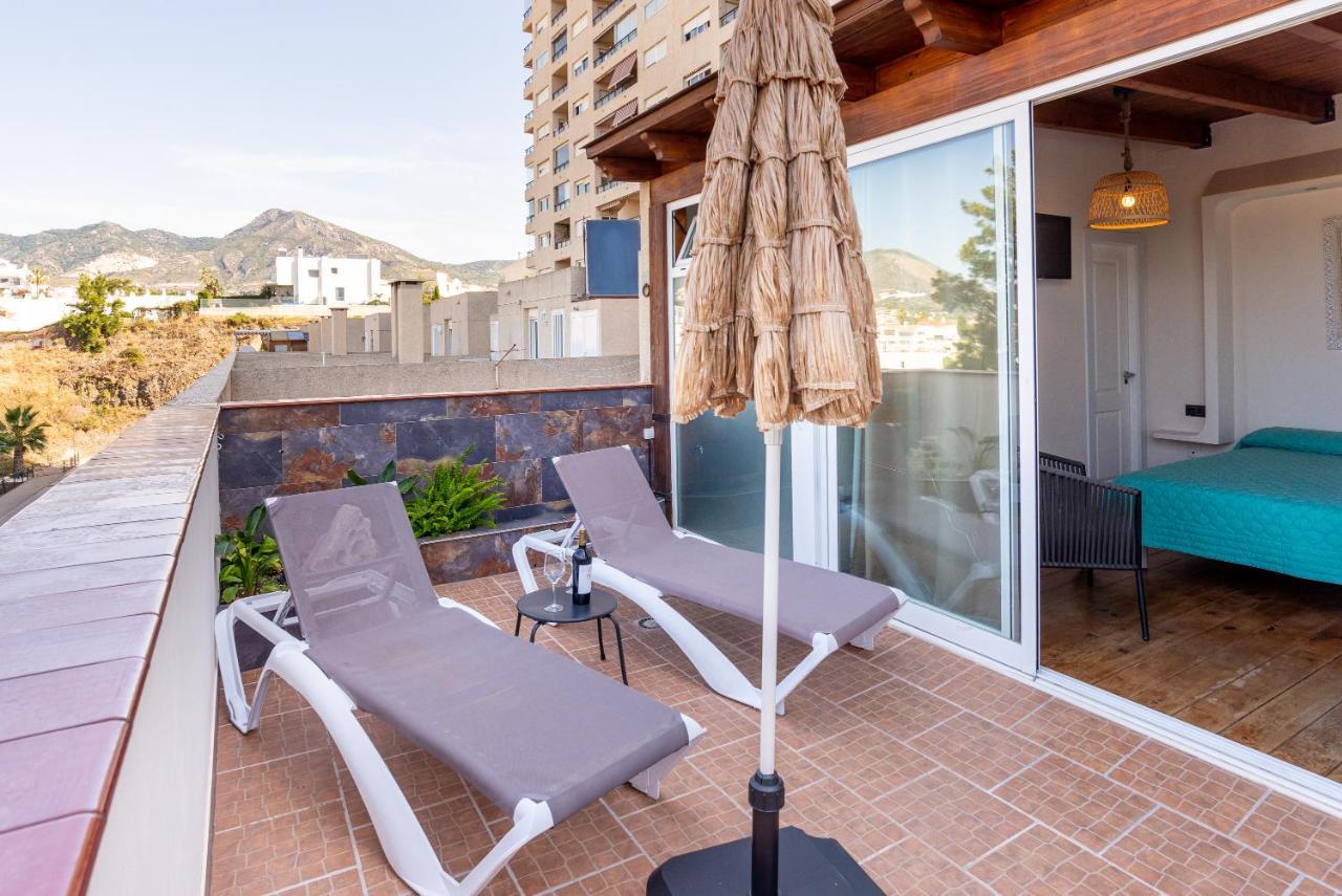 Duplex De Lujo En La Playa , Jacuzzy, Piscina, Chimenea Y Padel