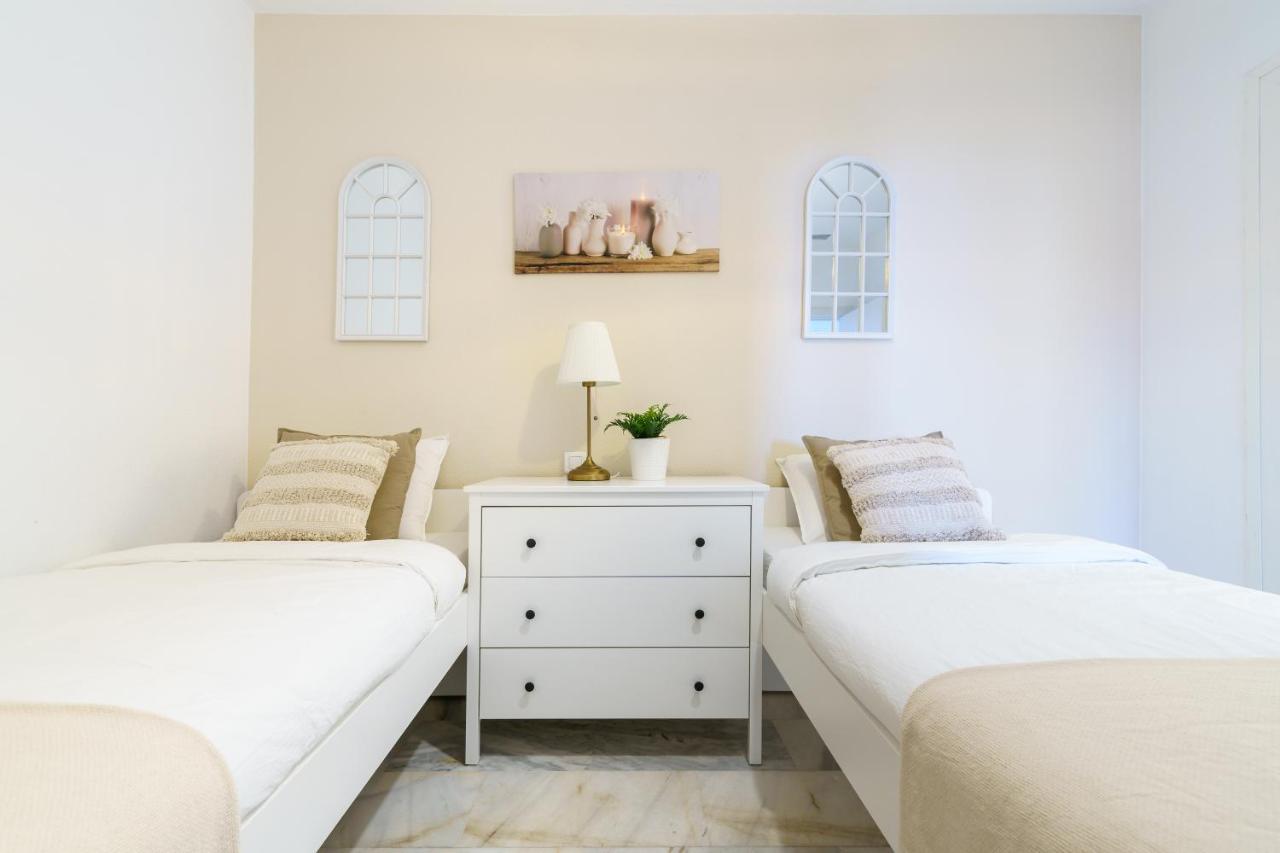Apartment Chic Beachfront Flat With Amazing Sea Views And Private Indoor Parking Benalmadena