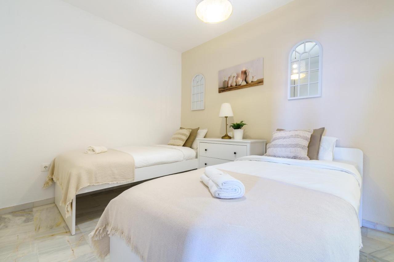 Apartment Chic Beachfront Flat With Amazing Sea Views And Private Indoor Parking
