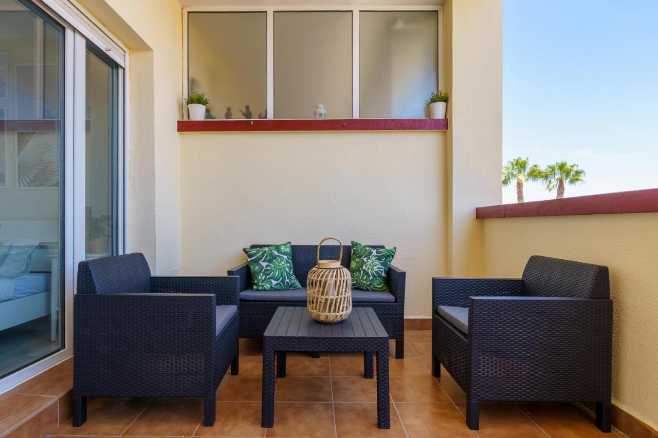 Chic Beachfront Flat With Amazing Sea Views And Private Indoor Parking Apartment Benalmadena
