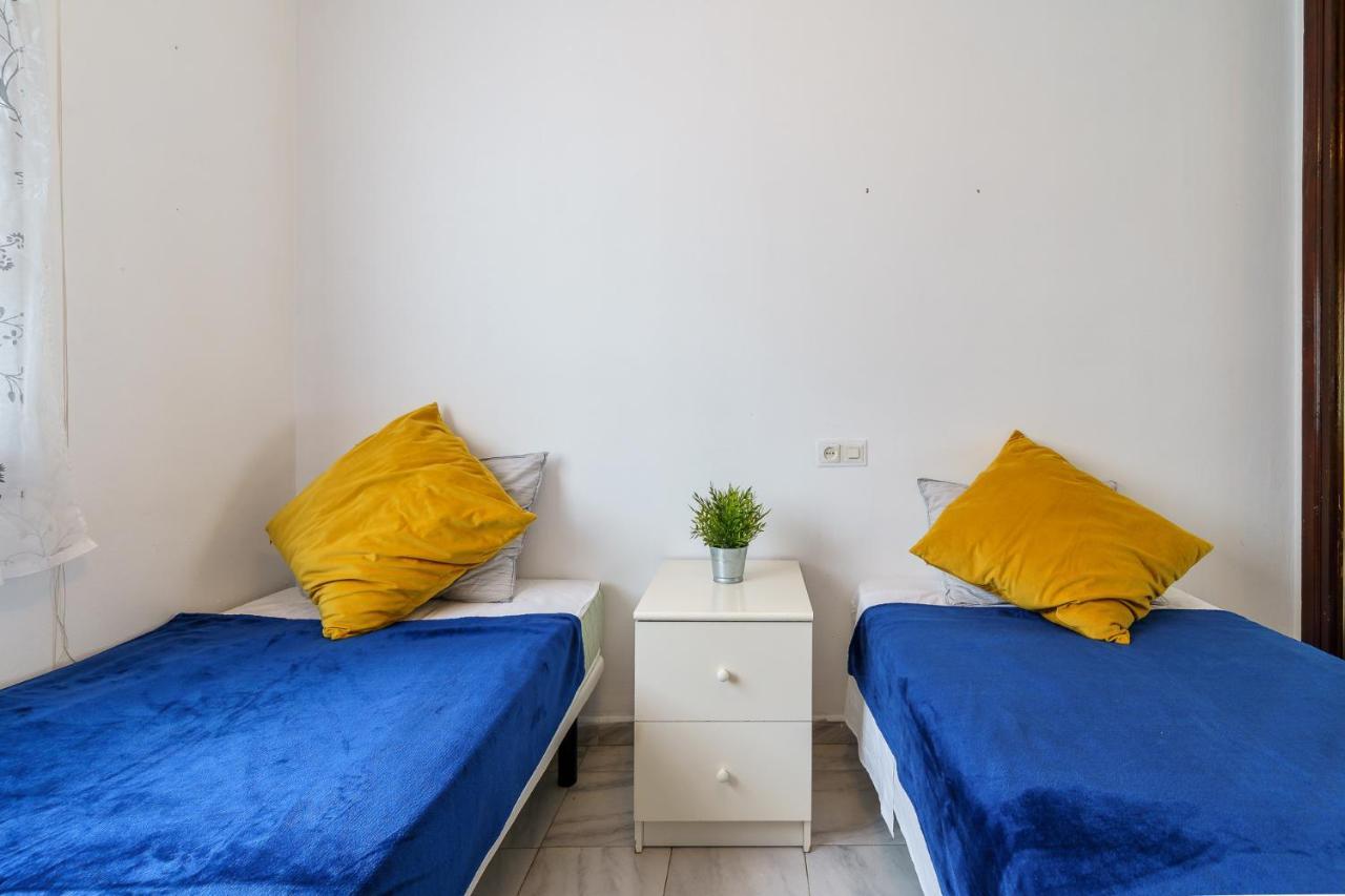 Malagasuite Pool Apartment