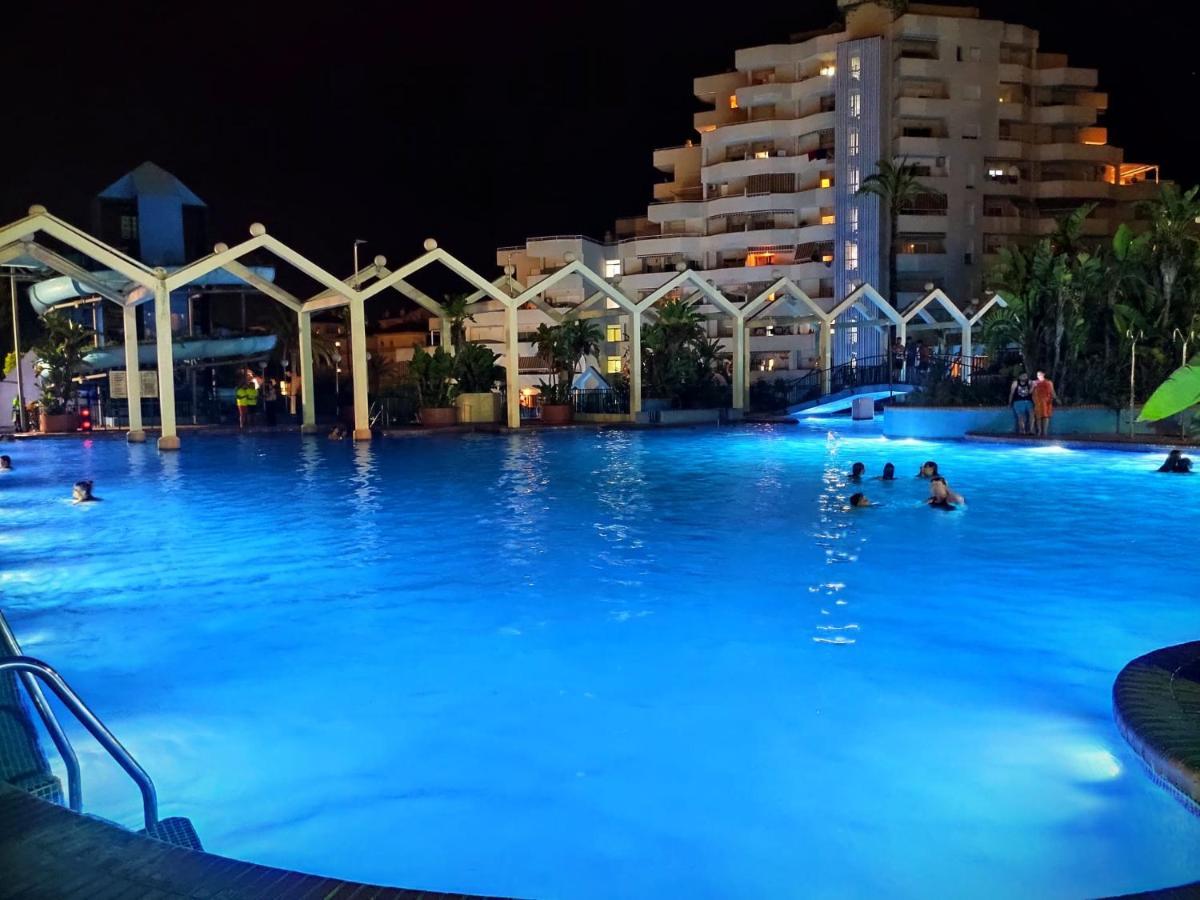 En Benalbeach *