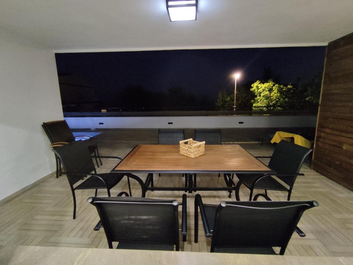 La Libertad 2 Apartment