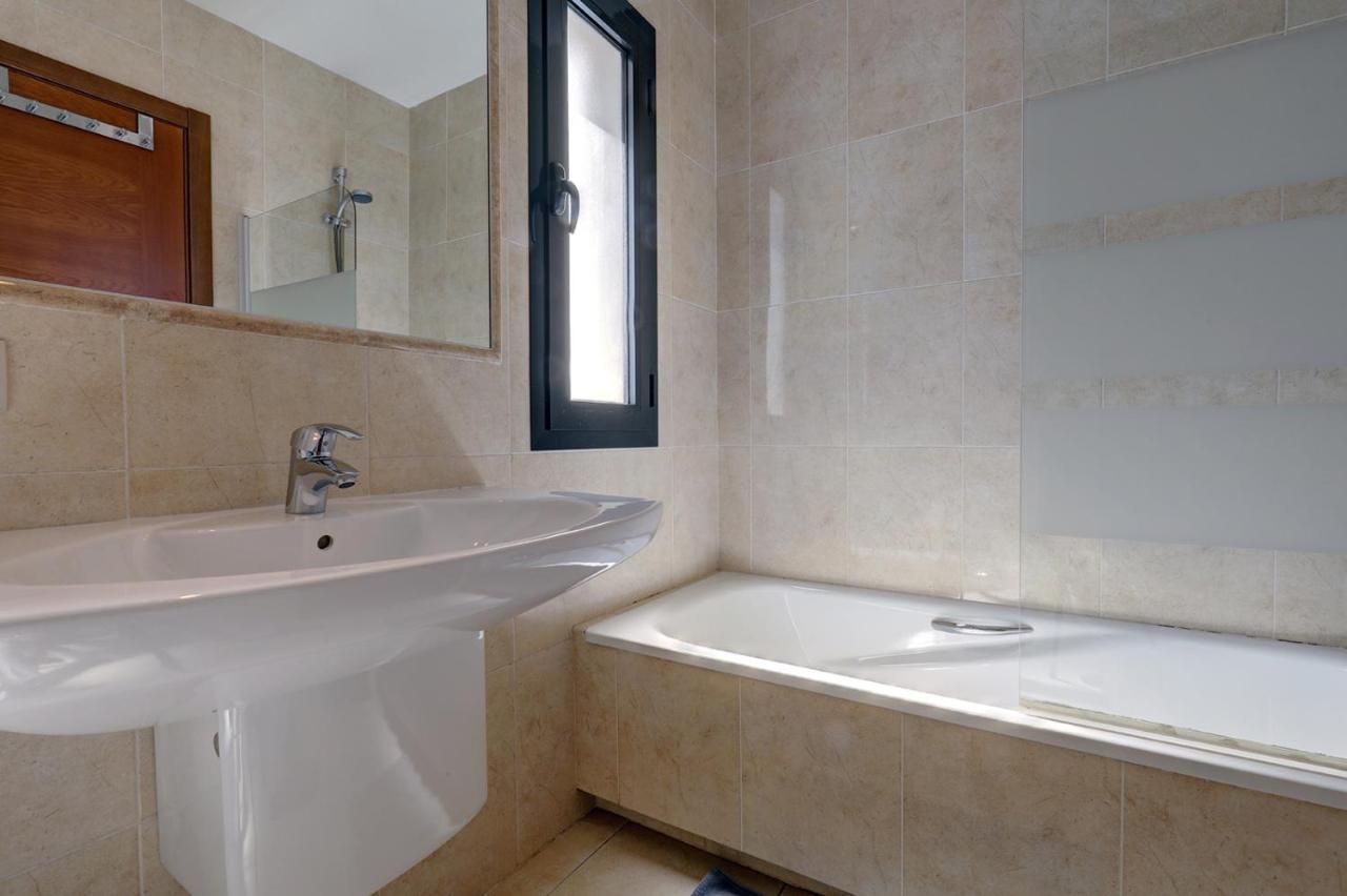 In Puerto Marina With Private Pool Villa *