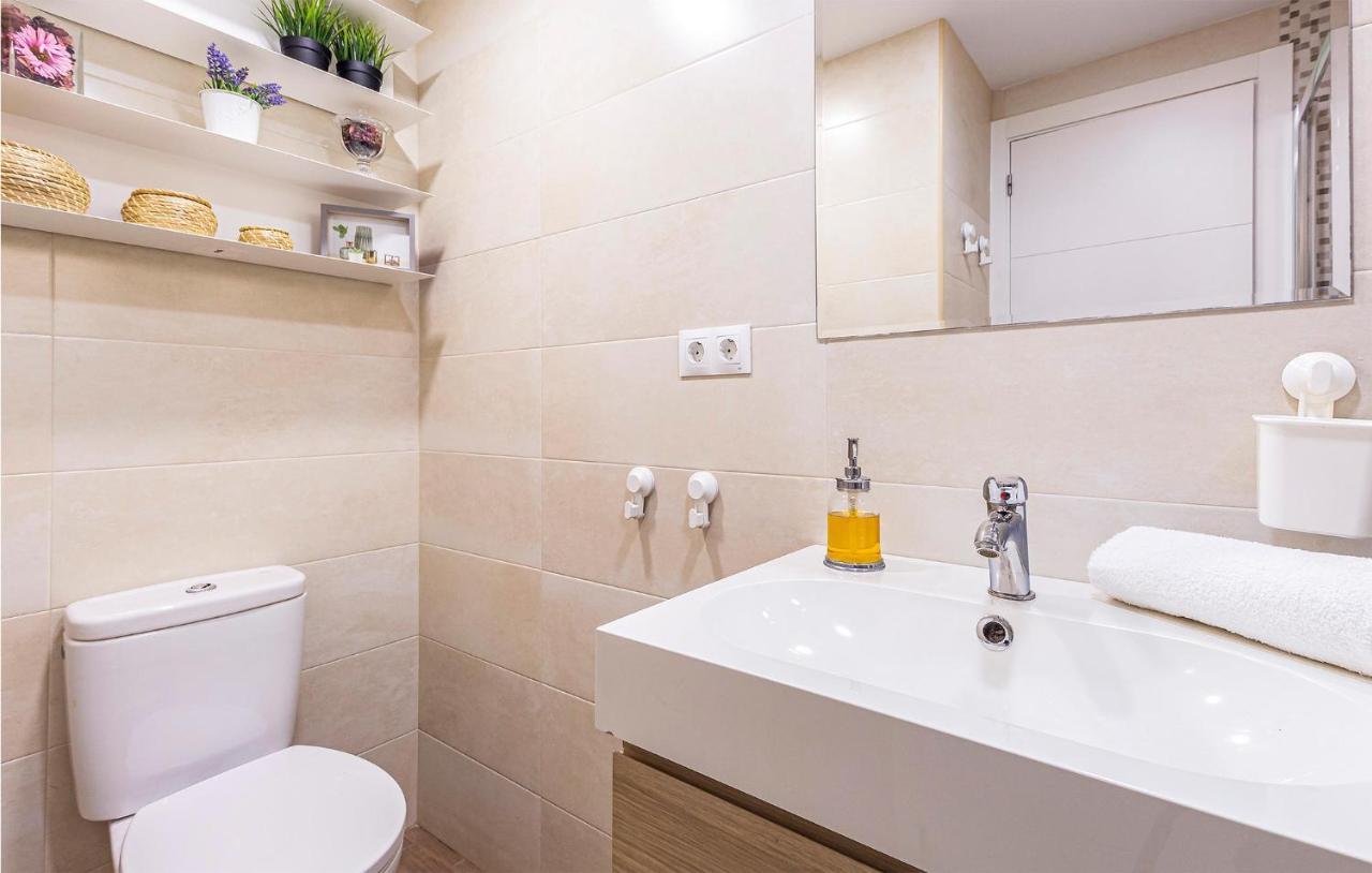 Apartment 1 Bedroom Gorgeous In Benalmadena