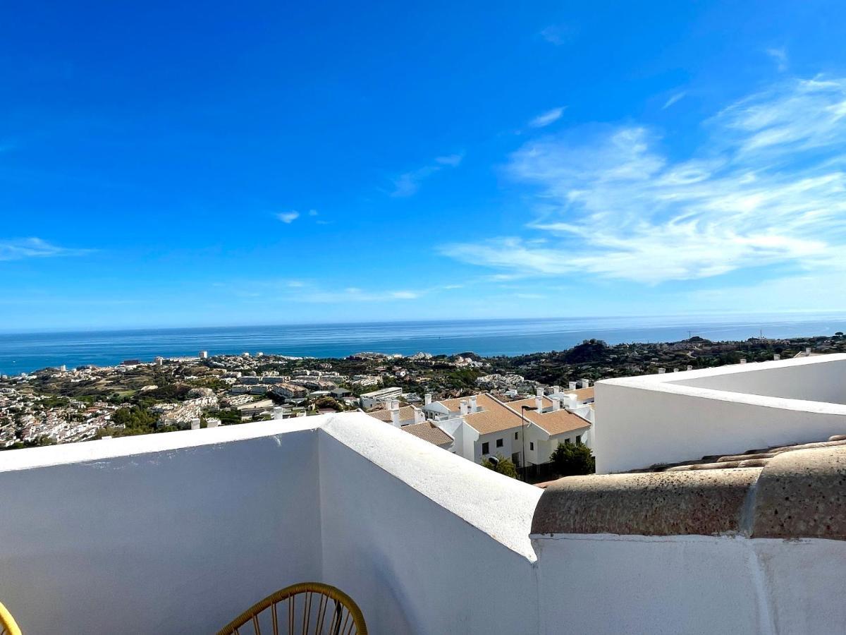 Bayview -superb Luxurious Sea View Penthouse With Private Hot Tub By Solrentspain * Benalmadena