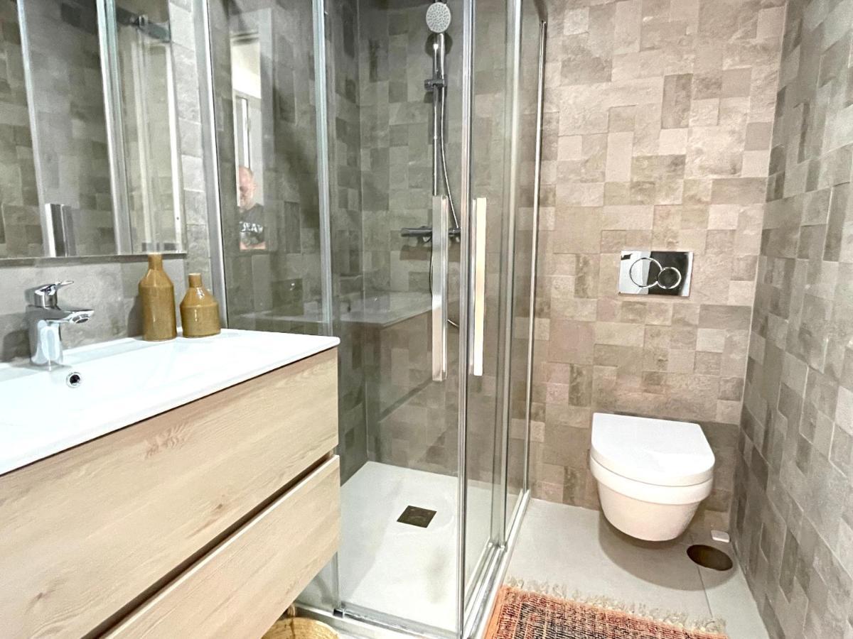 Apartment Bayview -superb Luxurious Sea View Penthouse With Private Hot Tub By Solrentspain