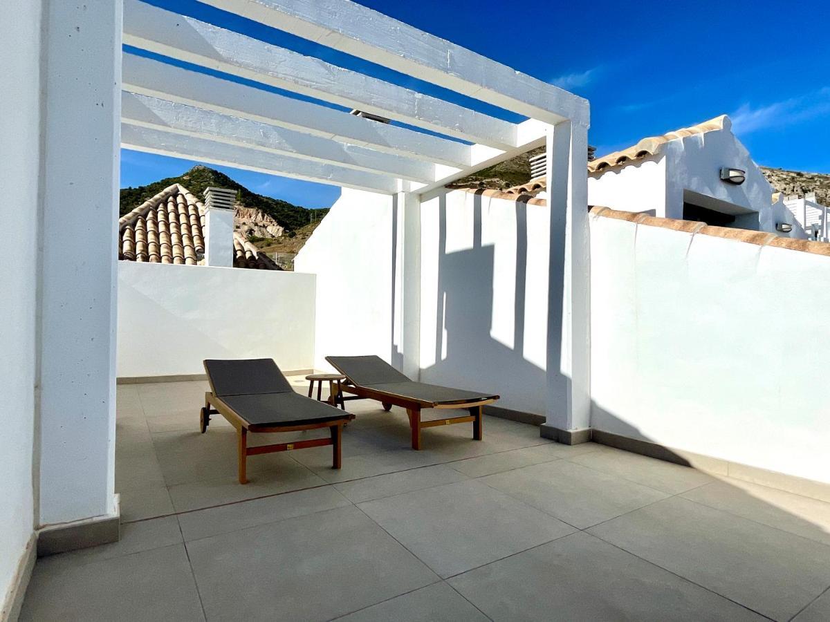 Bayview -superb Luxurious Sea View Penthouse With Private Hot Tub By Solrentspain Benalmadena