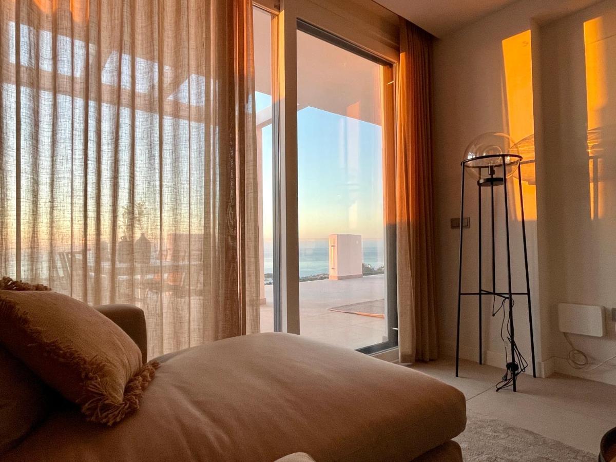 Bayview -superb Luxurious Sea View Penthouse With Private Hot Tub By Solrentspain Benalmadena