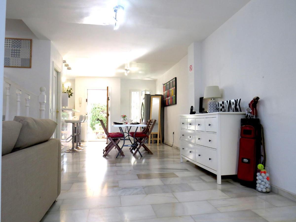Guest house Torrequebrada Golf & Beach *