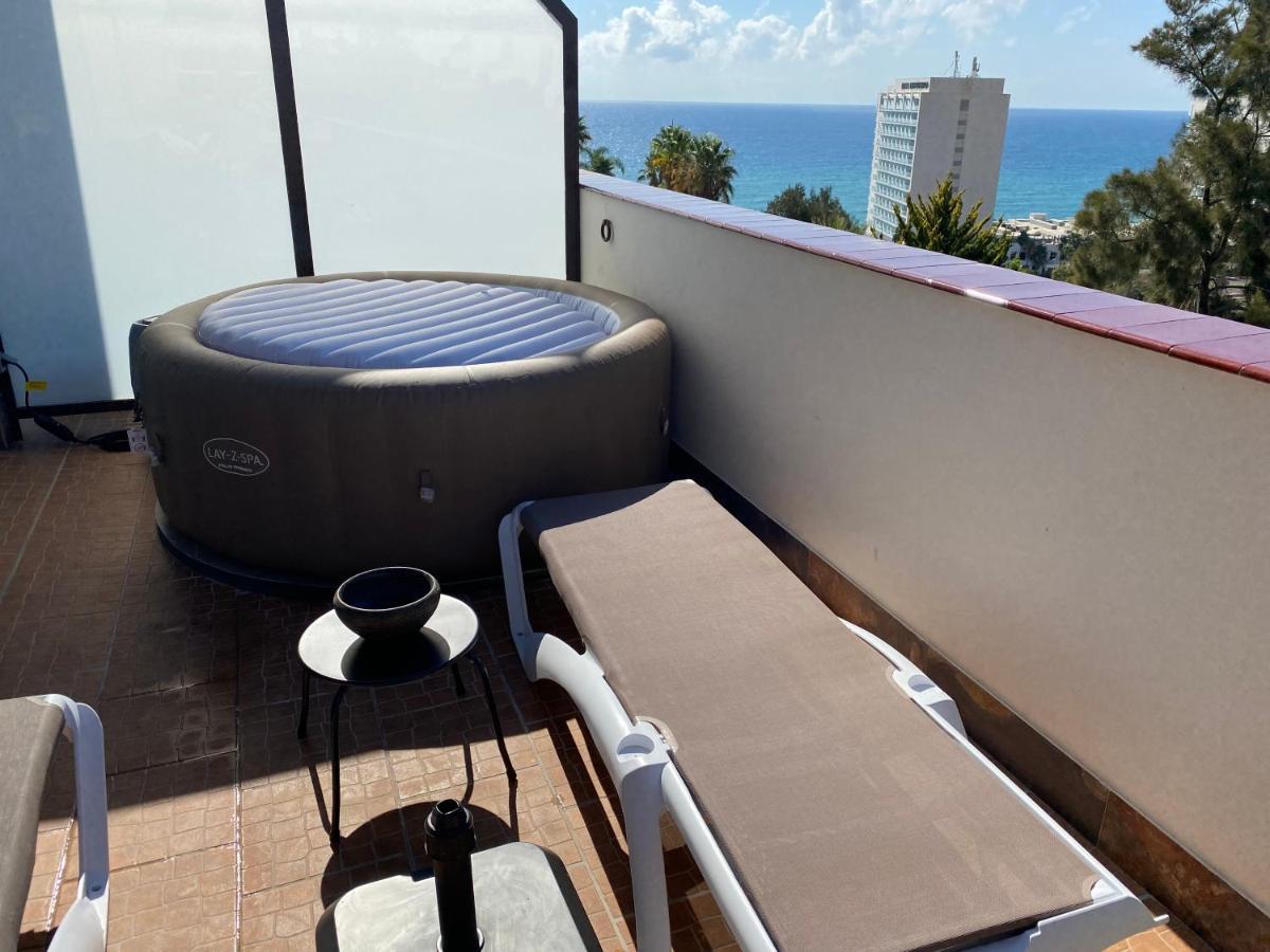Apartment Duplex De Lujo En La Playa , Jacuzzy, Piscina, Chimenea Y Padel *