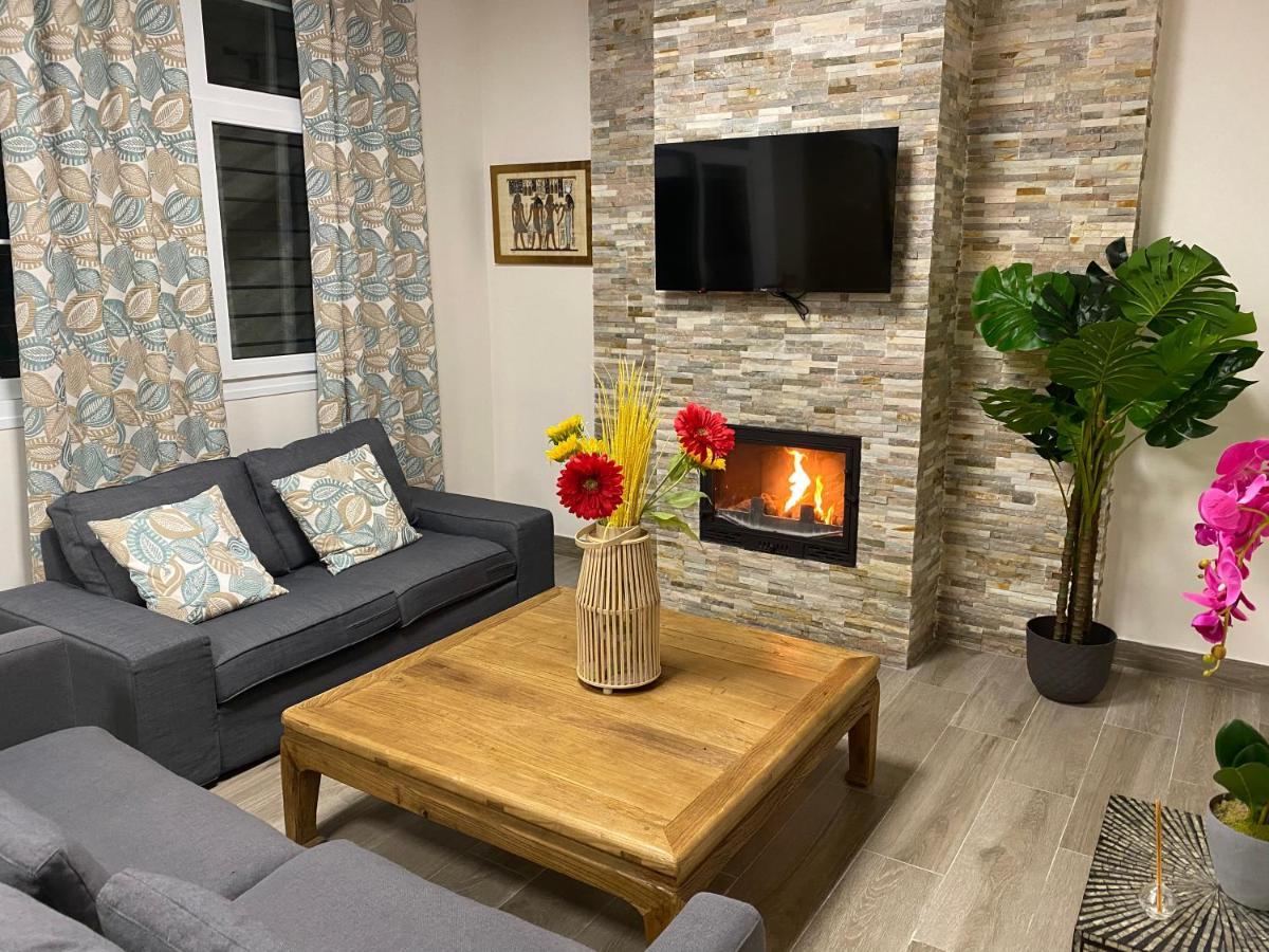 Duplex De Lujo En La Playa , Jacuzzy, Piscina, Chimenea Y Padel Apartment Benalmadena