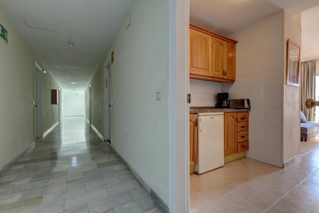 065 - Fabulous Sea View Studio Apartment