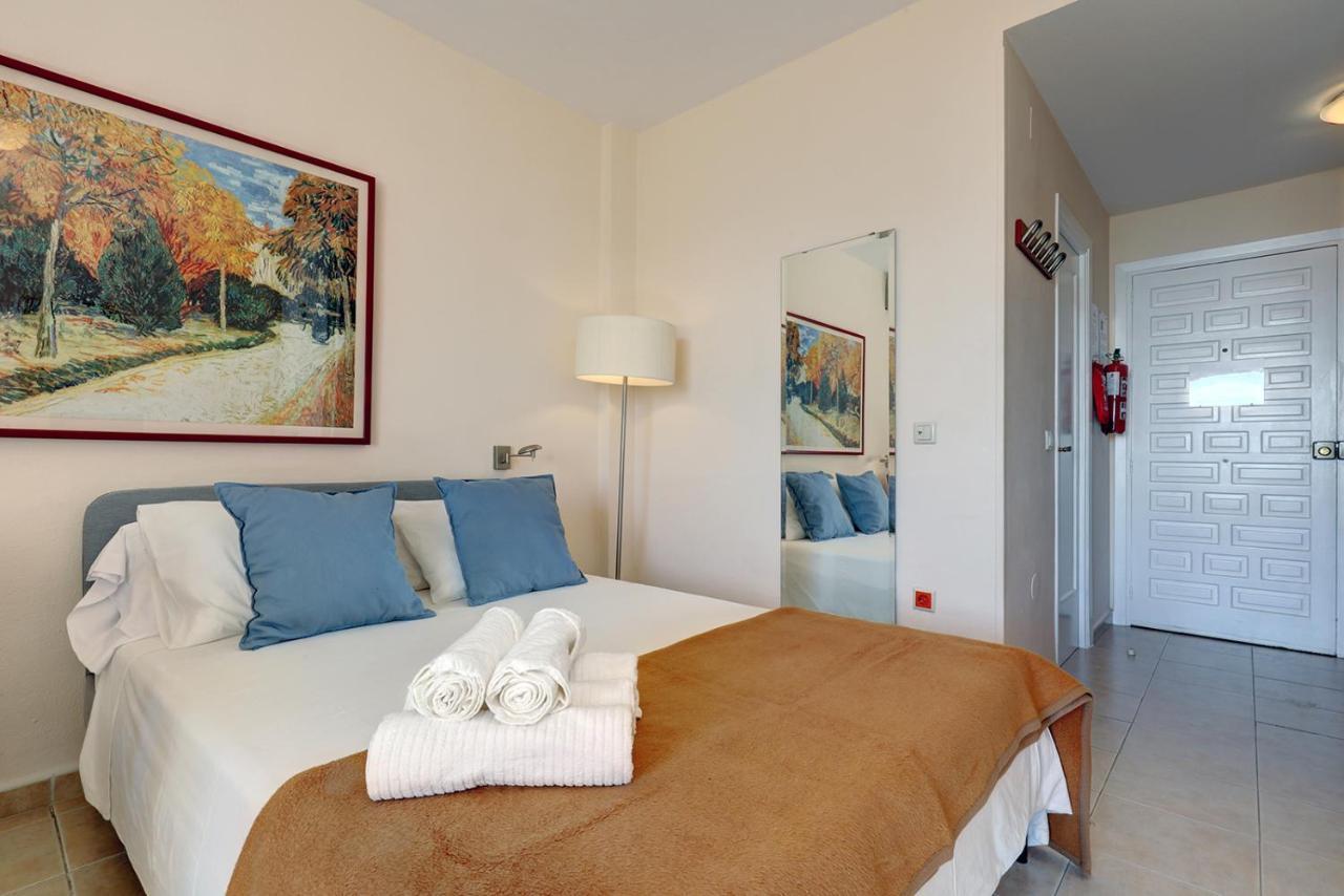 065 - Fabulous Sea View Studio Benalmadena