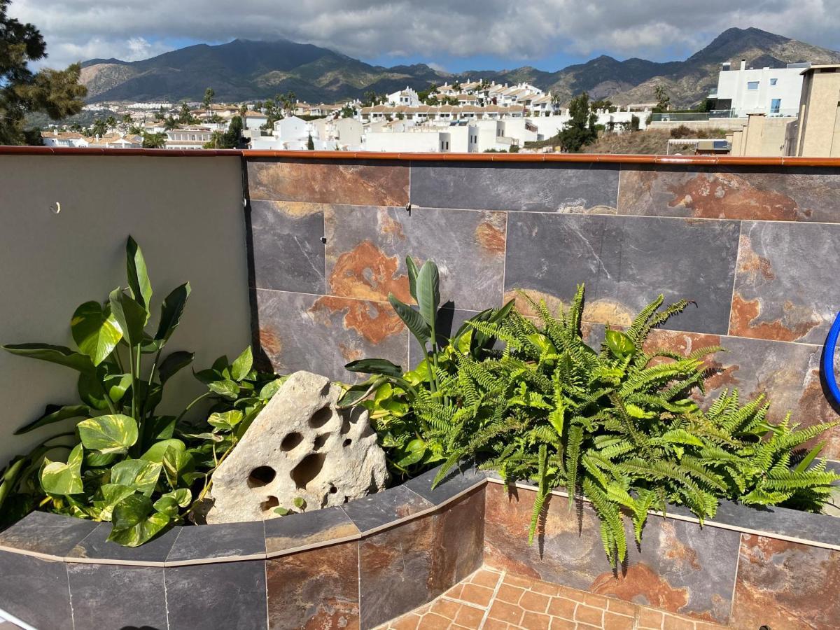 Duplex De Lujo En La Playa , Jacuzzy, Piscina, Chimenea Y Padel Benalmadena