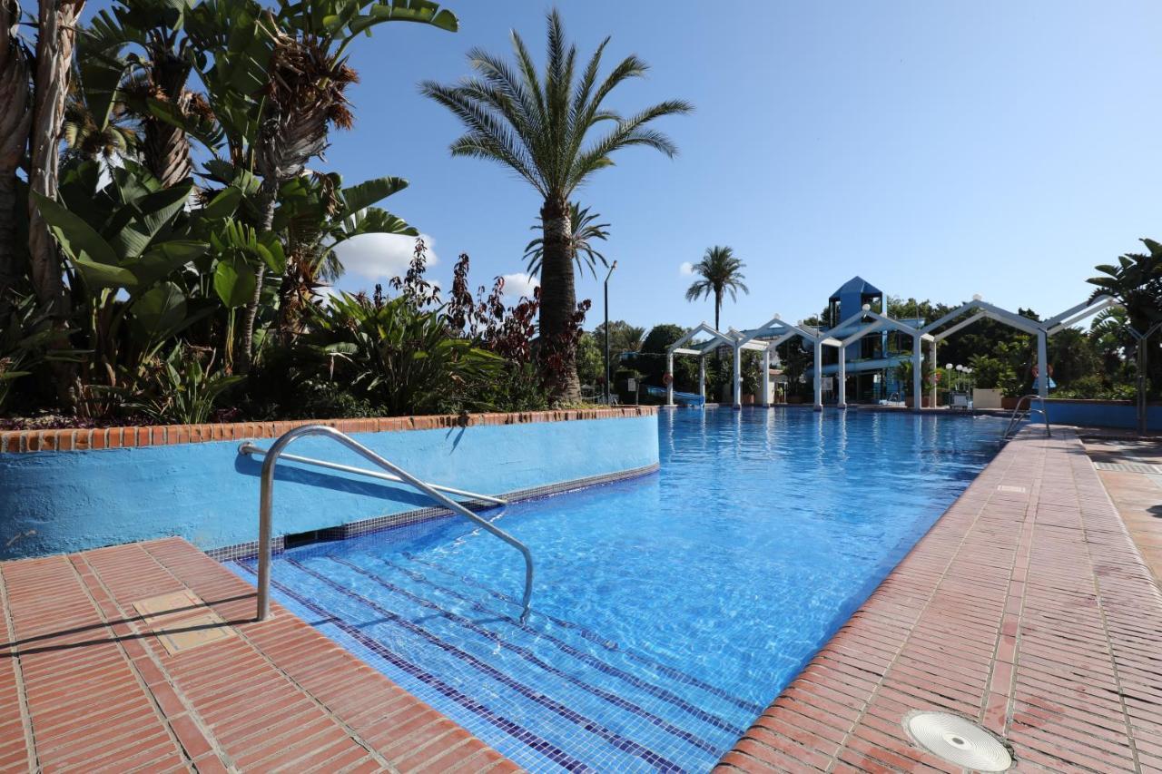 065 - Fabulous Sea View Studio Apartment *