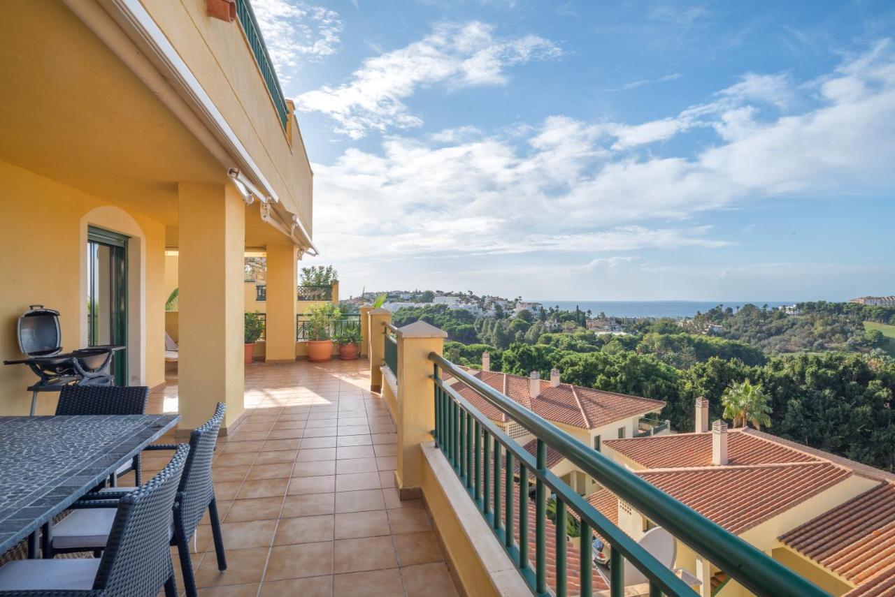 Apartment Luxury At Torrequebrada Benalmadena