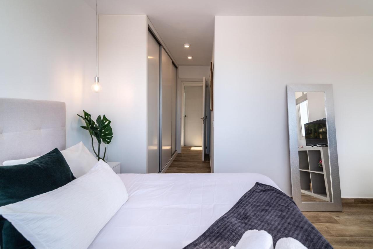 Vb Seguiriyas Paired House 2bdr Sea Views Ferienhaus *