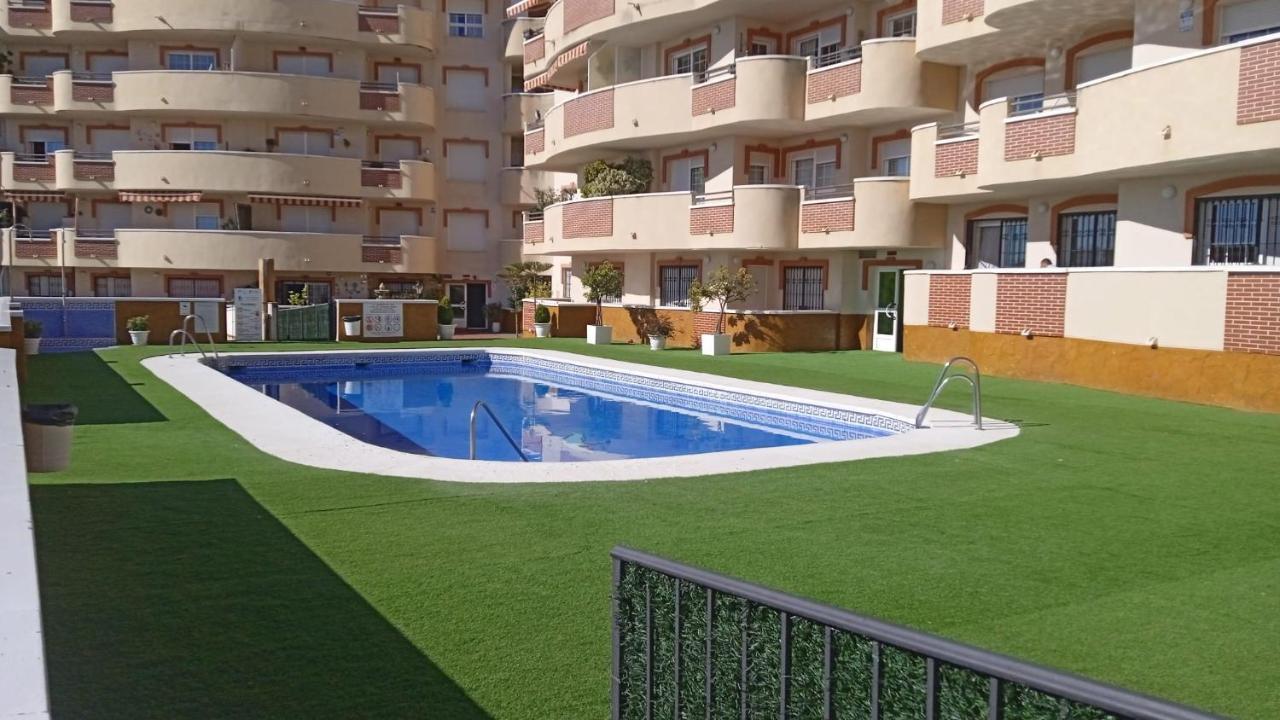 Torrequebrada Family Sun&beach Apartment