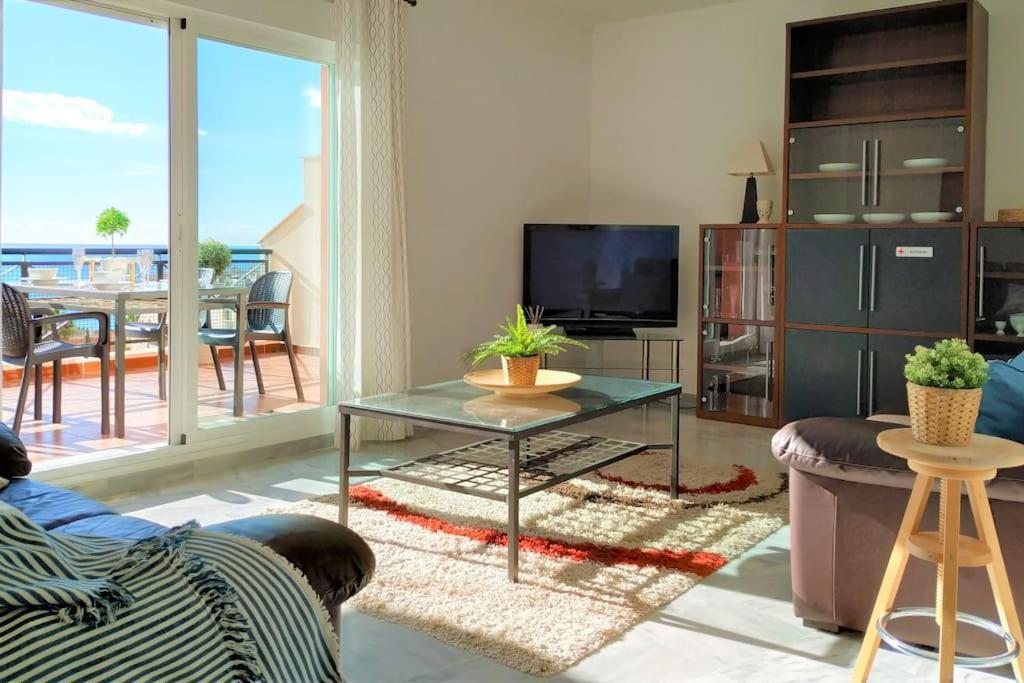Brisa Quebrada Beach, 2 Bed, Sea Views, Pool * Benalmadena