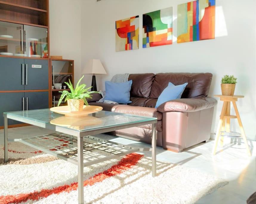 Apartment Brisa Quebrada Beach, 2 Bed, Sea Views, Pool Benalmadena