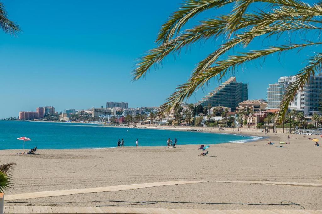 Great Marina View 2 Bedroom Island Complex In Puerto Marina Benalmadena
