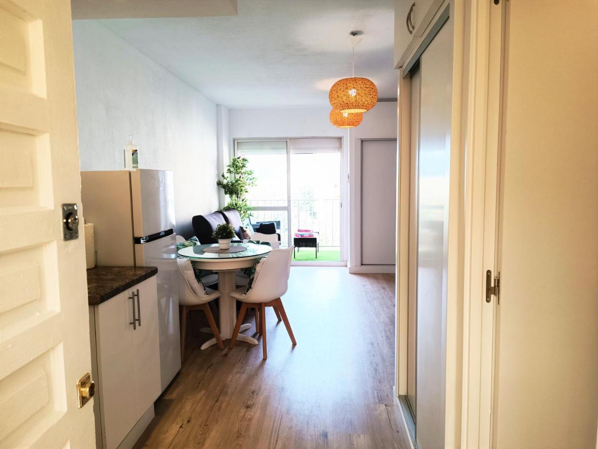 Piscinas, Fire Stick Amazon, Wifi, Terraza, Reformado * Benalmadena