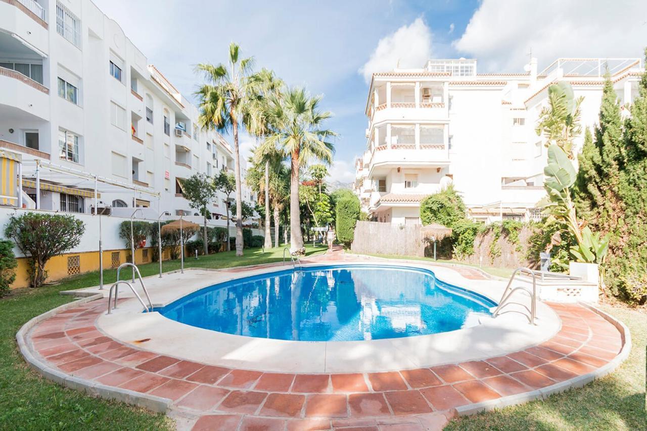 Apartamento Lovely 2 Bedroom W/ Large Garden + Pools *