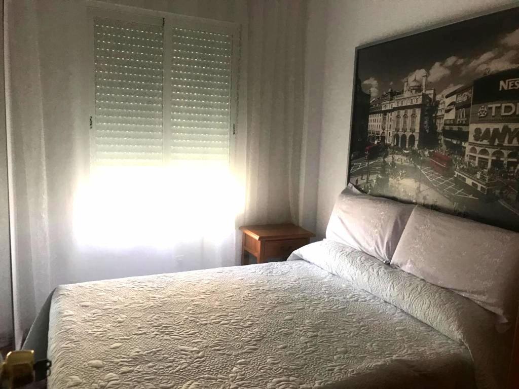 Costamar: Beachfront Family Retreat With Sea Views And Wi-fi Apartment *