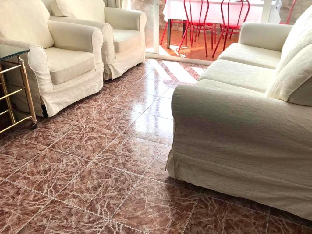 Apartment Costamar: Beachfront Family Retreat With Sea Views And Wi-fi *