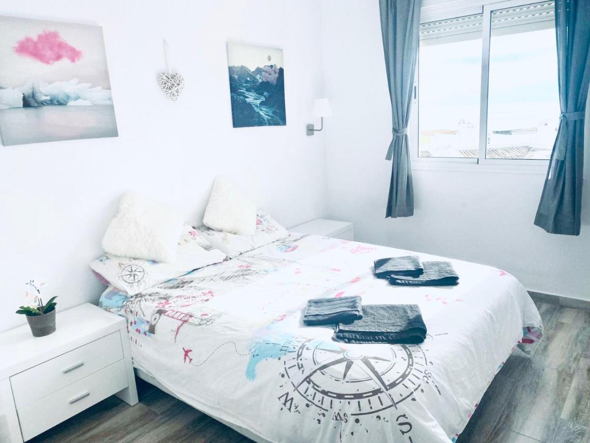 Spectacular With Amazing Sea Views! *