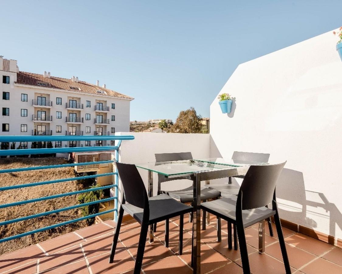 Benalmadenapartments Bbq Penthouse Patos Club