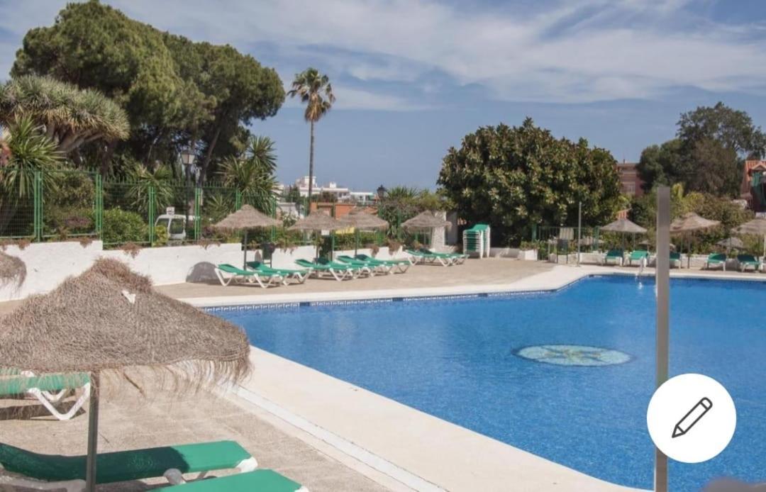 Vacacional Costa Del Sol * Benalmádena