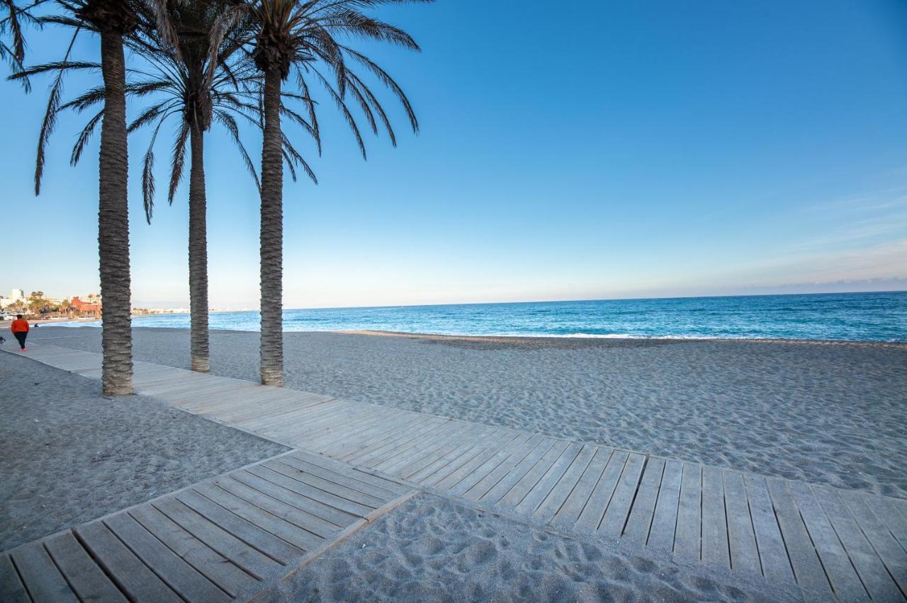 Modern Next To The Beach, Pets Friendly