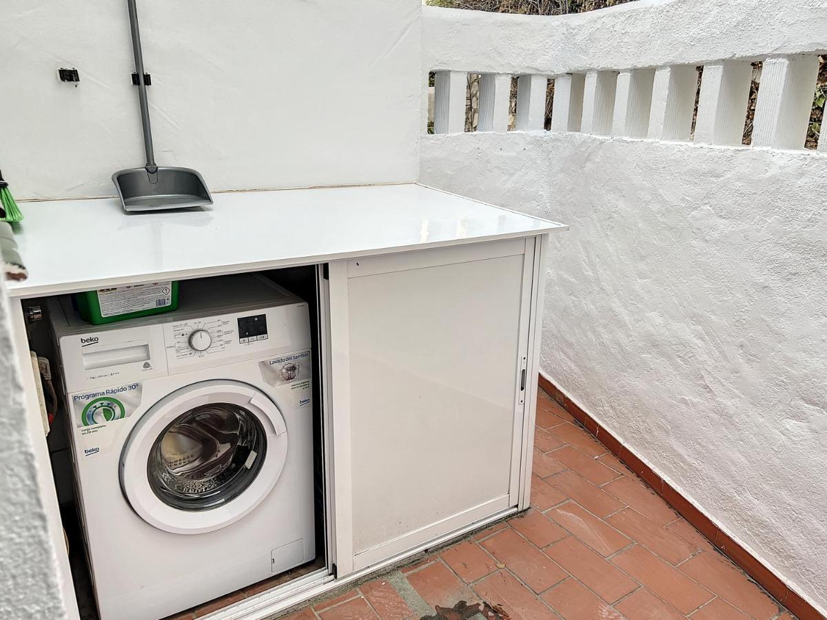 Holiday home Agradable Adosado Con Piscina La Hidalga