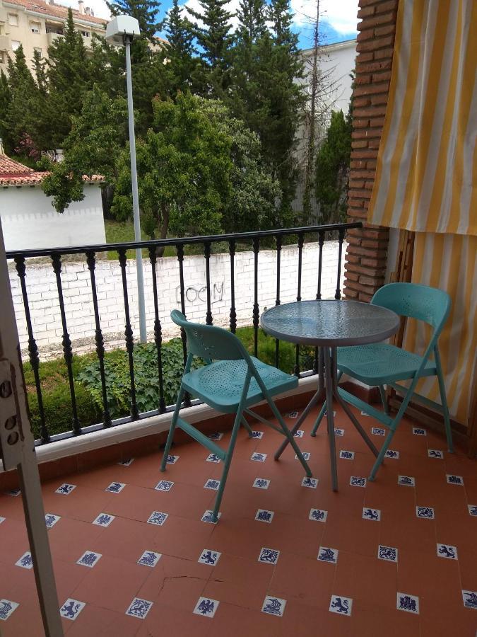 Apartamento Cerca Del Mar Con Piscina Y Parking. Apartment
