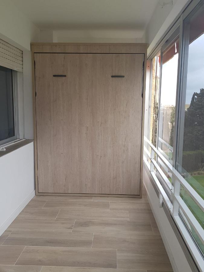 A 250m De La Apartment *