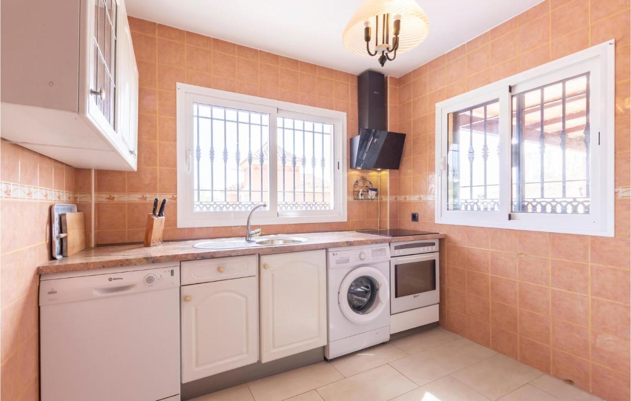 Awesome In With Kitchen *