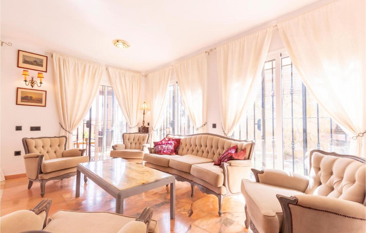 Vakantiehuis Awesome In With Kitchen *