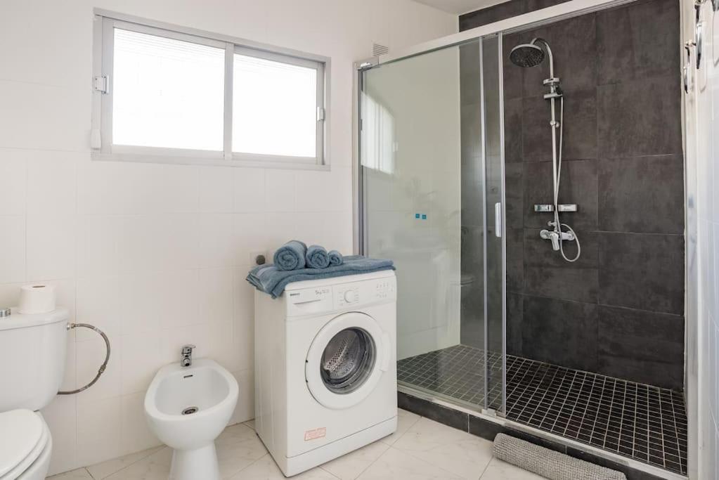 Charming Flat In Puerto Marina,