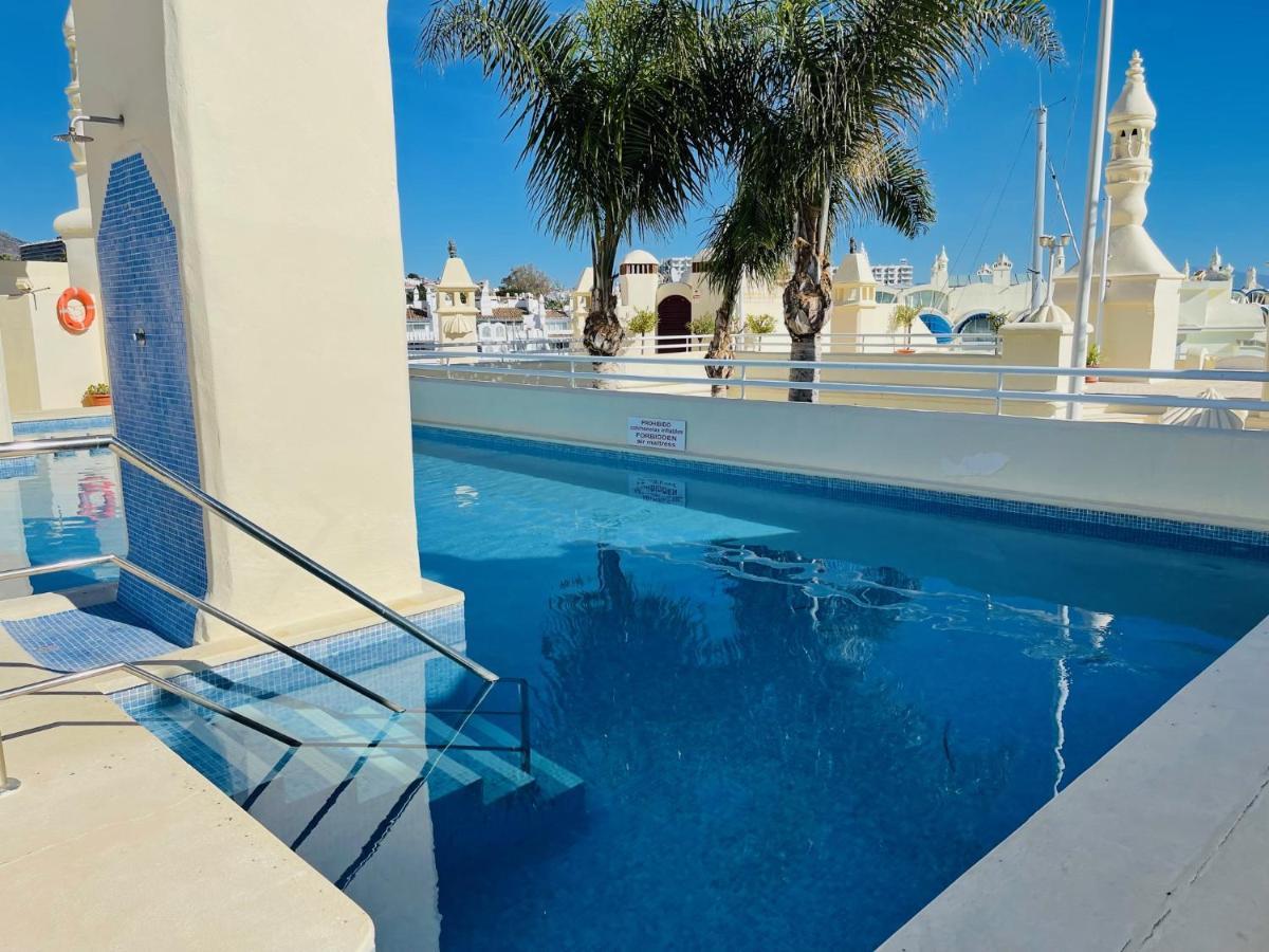G&g Isla Poniente Puerto Marina Benalmádena