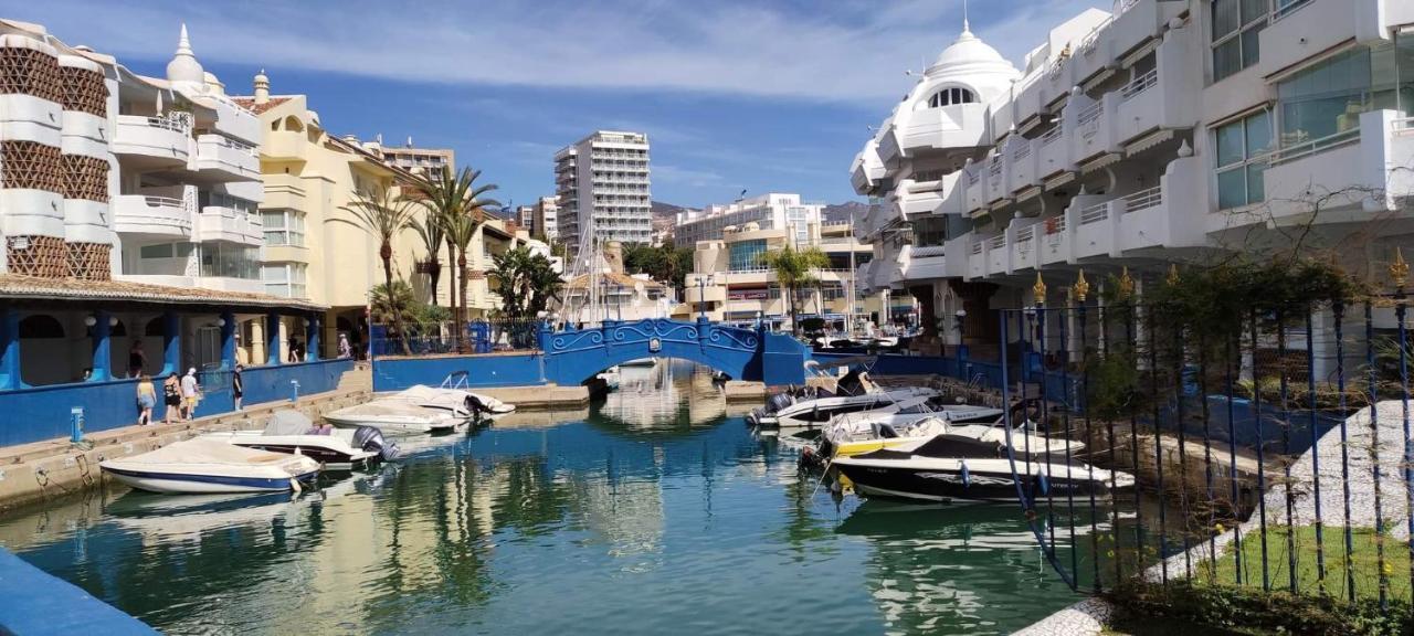 A 250m De La * Benalmadena