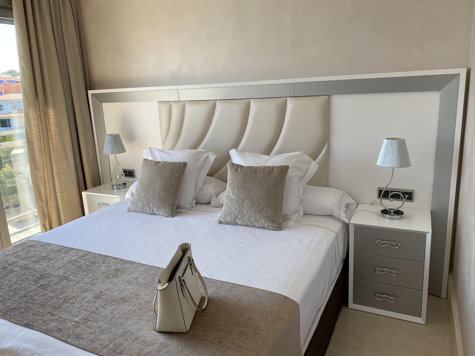 Artplatinum & Aparthotel Benalmadena
